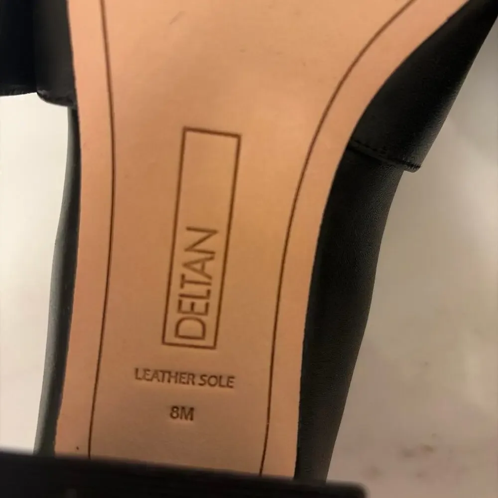 Deltan Veronica Black Leather Block Heel Pump